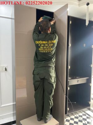 tháo lắp giường tủ